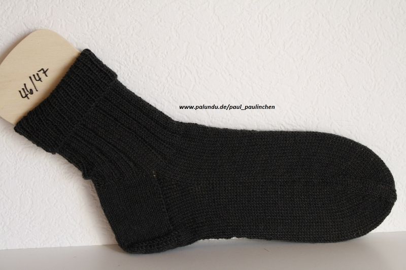  -  Socken handgestrickt, Größe 46/47, Artikel 4294 Fb.: dunkelgrau bei Paul & Paulinchen   