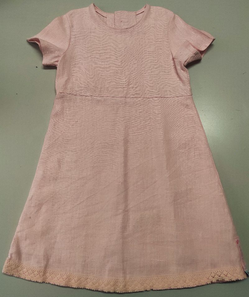  - Kinderkleid Leinen Spitze rosa zartrosa Sommerkleid Größe 110
