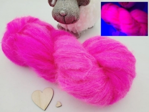 Handgefärbte Wolle weiche Mohairwolle 50g/450m Pink fluoreszierend  