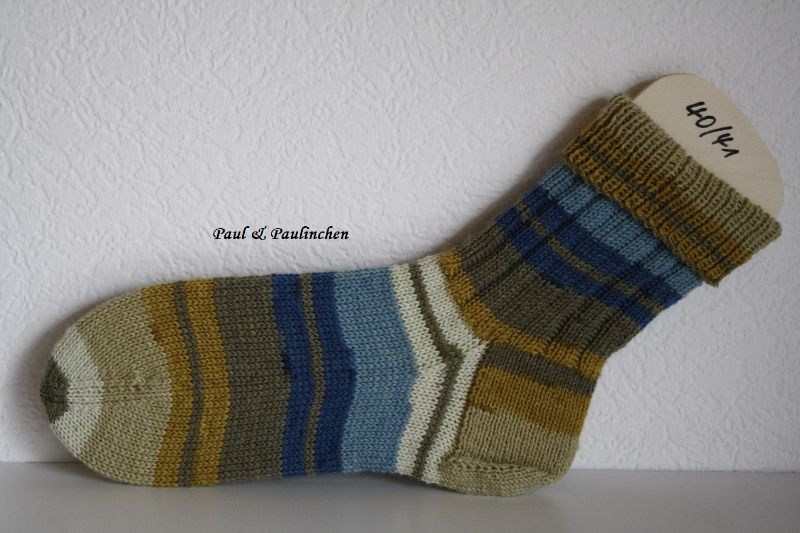  Socken handgestrickt, Größe 40/41, Fb.:bunt  Artikel 4361 bei Paul & Paulinchen     
