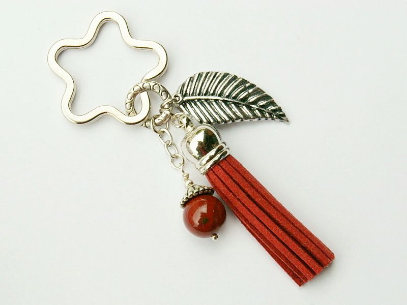 Schlüsselanhänger Taschenanhänger großes Blatt Jaspis Edelstein Quaste rot