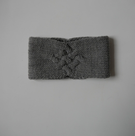 Gestricktes Stirnband *ZOE *  Handarbeit  aus Wolle von zimtblüte grau und andere Farben  