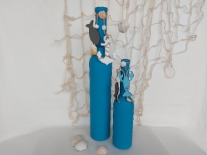 Zwei blaue Dekoflaschen, Vasen, groß und klein, maritim dekoriert, kaufen 