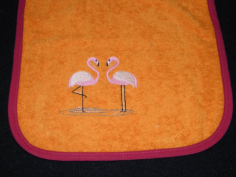  - Babylatz, Lätzchen, Riesen-Schlupflätzchen mit Flamingo und Name, personalisiert, Dieda