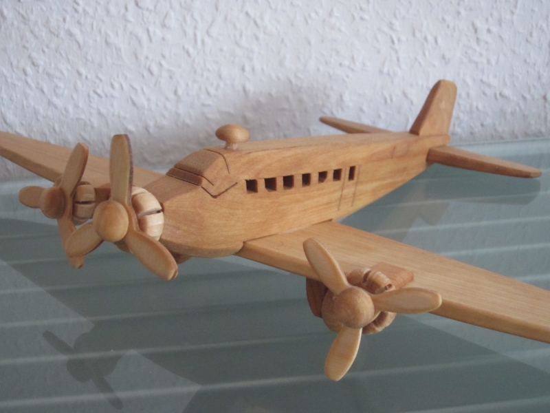  - Flugzeug  Flieger Modellflugzeug Oldtimer Passagierflugzeug Modell  groß
