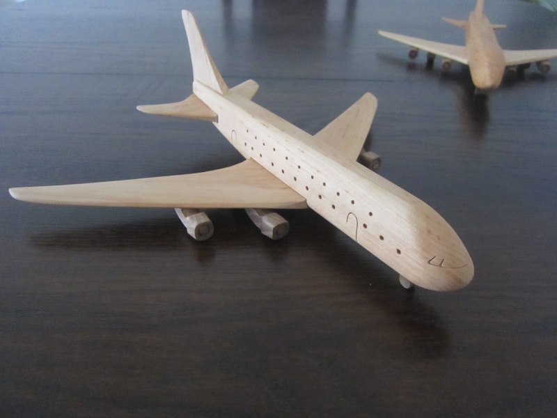  - Flugzeug Flieger Modellflugzeug Passagierflugzeug Modell    