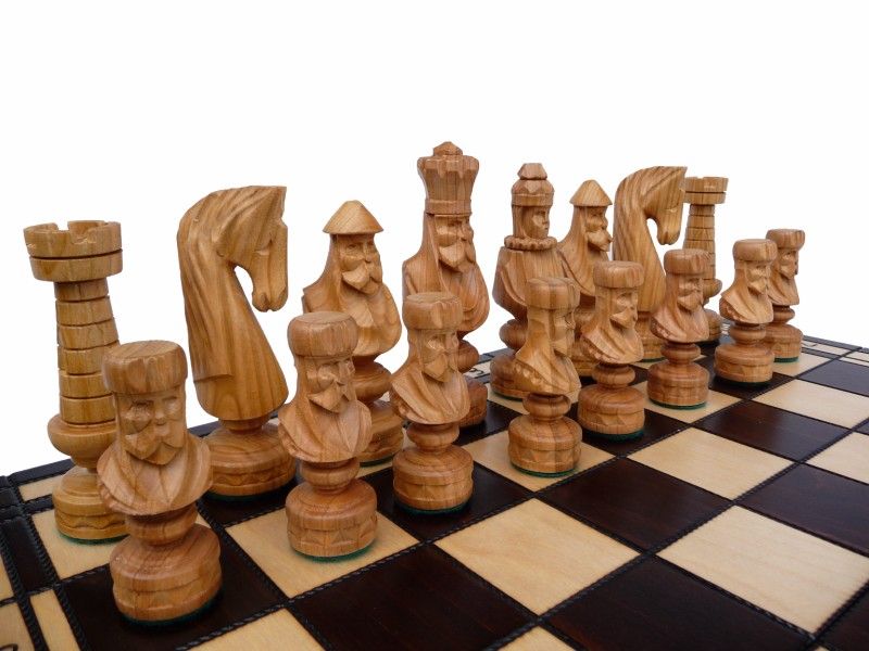  - Edles grosses Schach Schachspiel 60 x 60 HANDGESCHNITZT NEU Holz EXKLUSIVE
