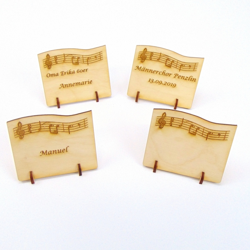 - Tischkarte aus Holz mit Noten des Hochzeitsmarsch Namensschild Musik Liebe Geburtstag Hochzeit Taufe Kindergeburtstag - kann personalisiert werden 