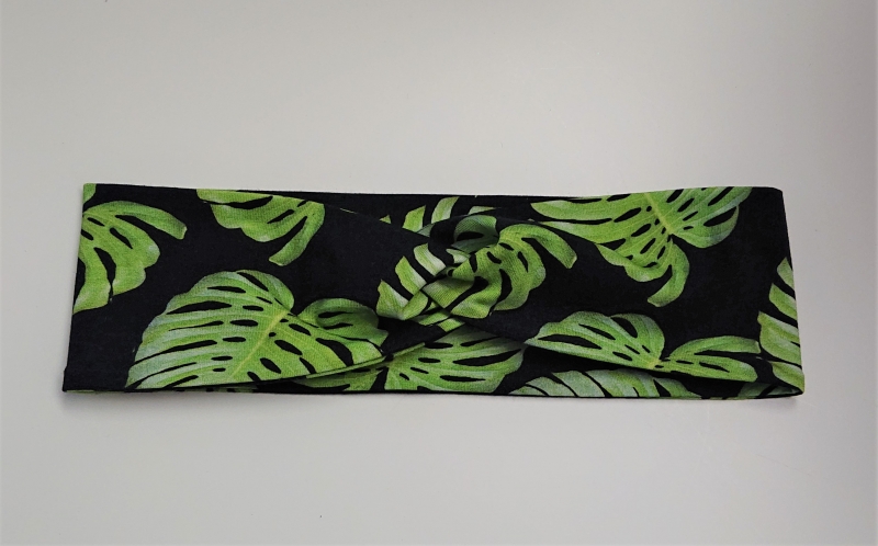  - Stirnband , Knotenstirnband, Turbanstirnband, Bandeau, Haarband mit grünen Blättern, handmade by la piccola Antonella