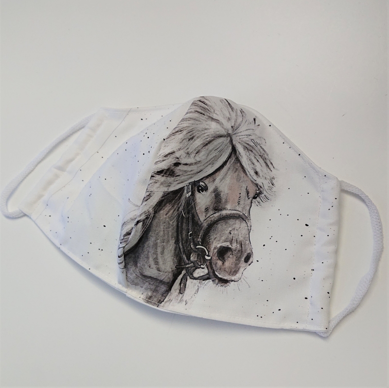  - Mund - und Nasen - Maske mit Pferd, 2 lagig aus dünner Baumwolle  , KEIN Virenschutz , handmade by la piccola Antonella