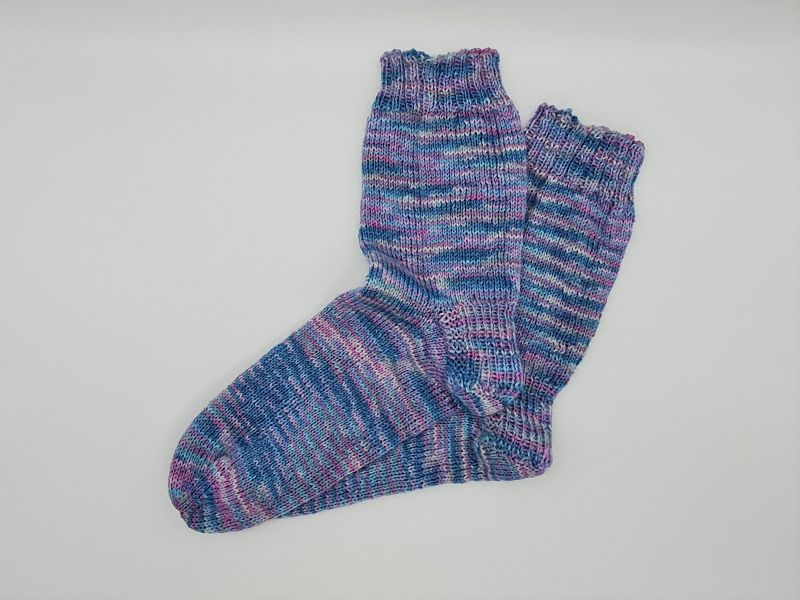  - Gestrickte Socken in blau türkis rosa, Gr. 38/39, Stricksocken, Kuschelsocken, handgestrickt, la piccola Antonella  