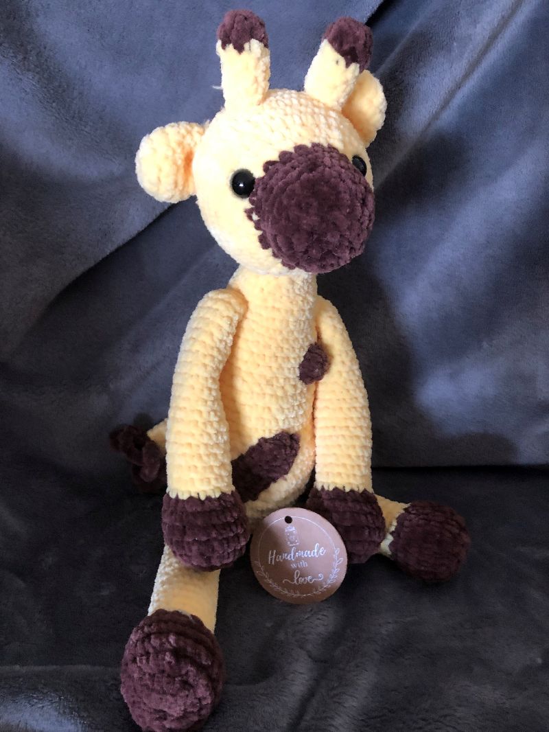  - Kuscheltier Häkeltier Giraffe handmade gehäkelt Geschenk Kind neu Amigurumi
