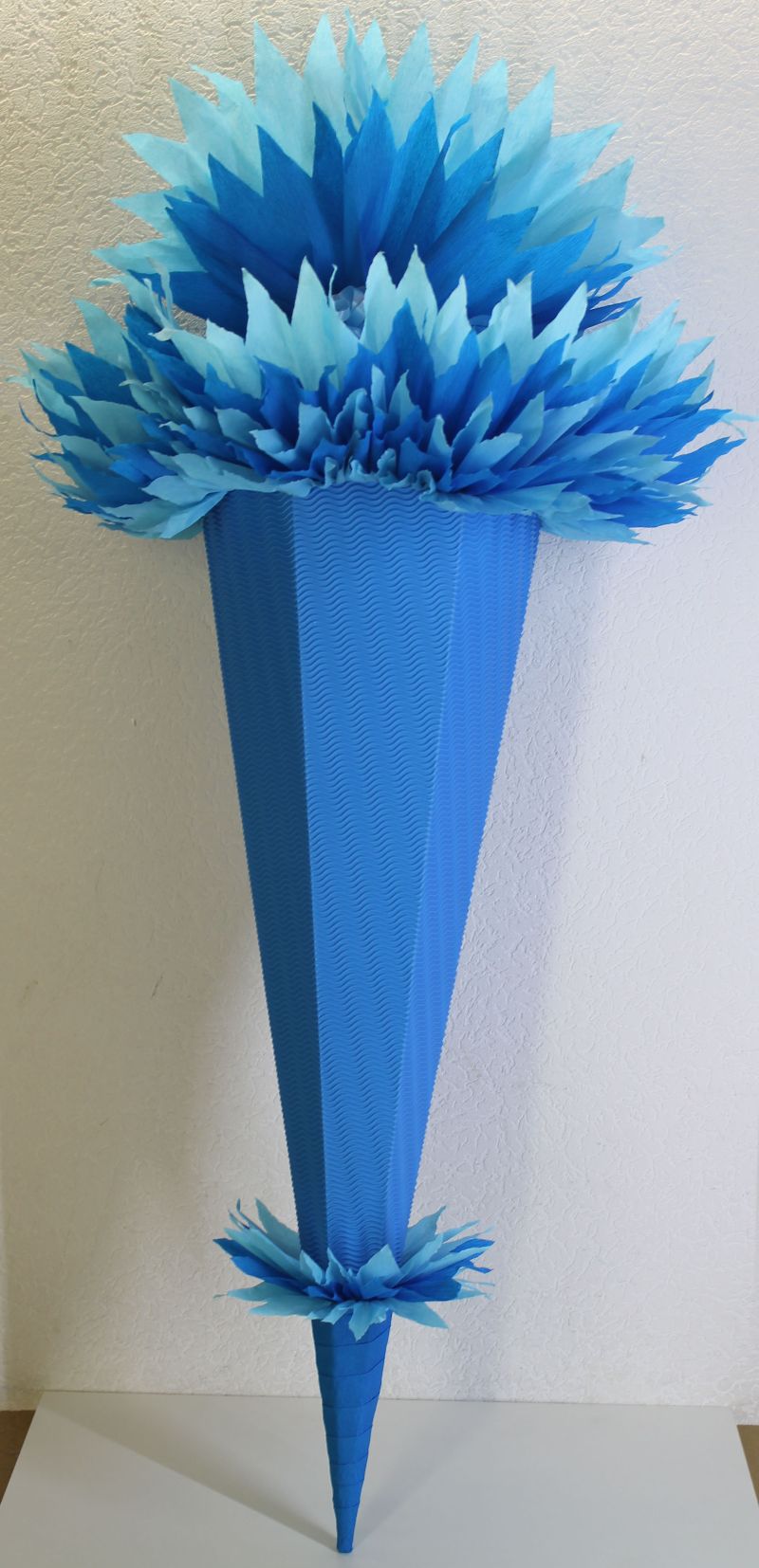  - Schultüte Zuckertüte Rohling zum selbst verzieren Rohling 70 75 80 85 90 100 cm / 1m für Jungen HANDARBEIT blau hellblau
