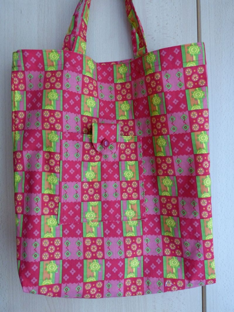  - Einkaufstasche aus Baumwolle zusammenfaltbar - rot und rosa kariert mit Muster