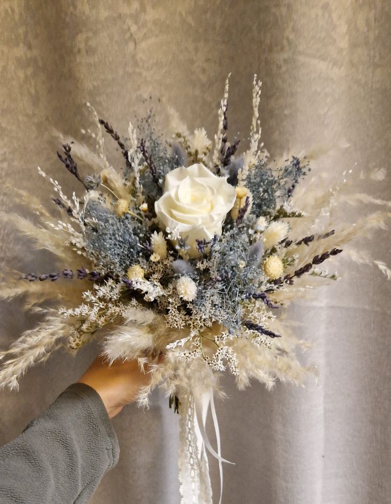  - Kleiner Brautstrauß  Lavendel Iceblau, Blau/ Grau ,Creme ewige Rose champagner Bohostrauß Pampasgras Trockenblumenstrauß Strauß Trockenblumen 