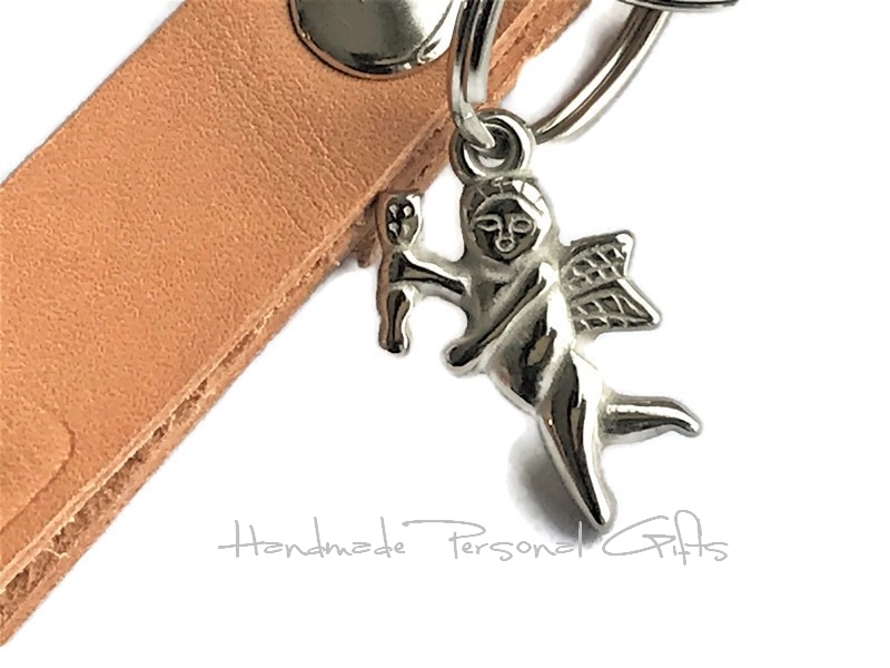 - Schlüsselanhänger aus Leder, Vollständig anpassbar mit Namen oder kleinen Text, Engel, Schutzengel