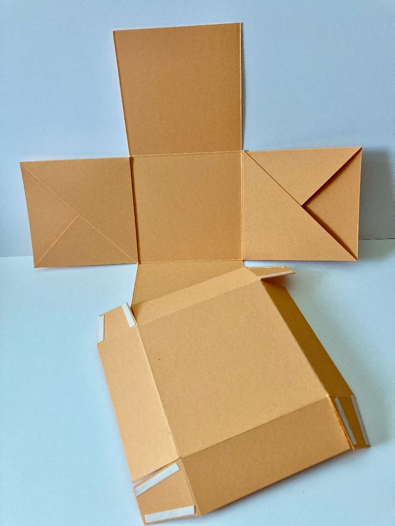  - Explosionsbox Geschenkbox Gutscheinbox zum selbst gestalten, Verschiedene Farben, 7 x 7 x 7 cm, blanko