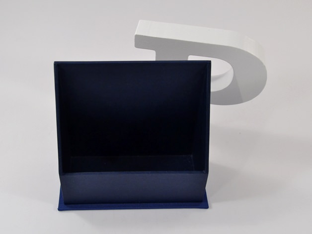  - Aufsteller für Flyer schlicht blau Buchbindehandwerk von Pappelapier 