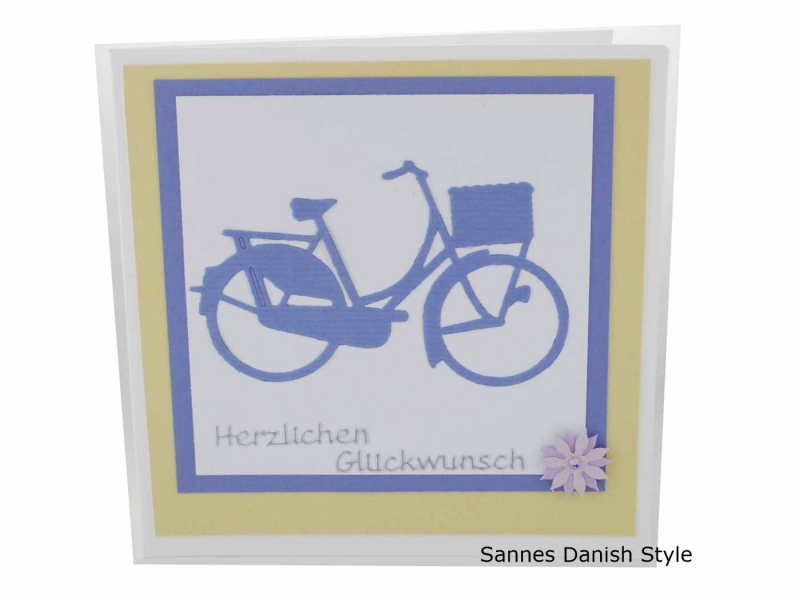  - Grußkarte Fahrrad, Damenfahrrad in lila, harmonische Glückwunschkarte, die Karte ist ca. 13,5 x 13,5 cm
