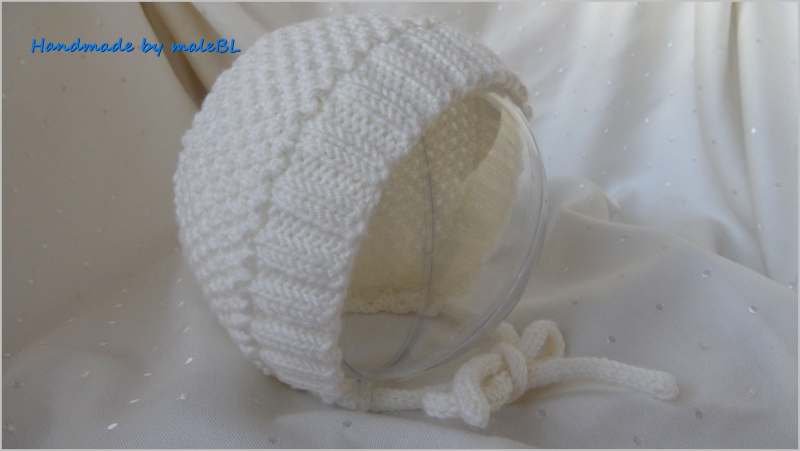  -  Babymütze - Babyhaube für Neugeborene - Taufmütze - Wolle-Merino