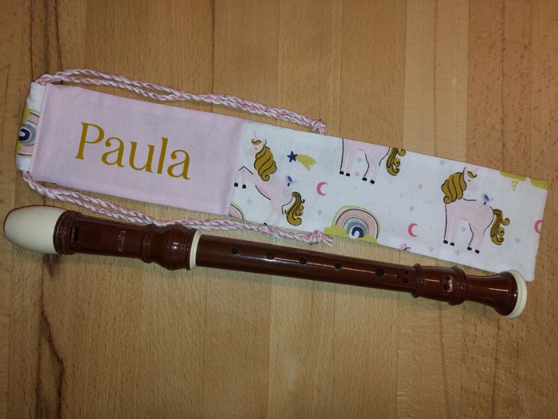  - Flötentasche mit Namen, Flötenbeutel - Einhorn & Regenbogen Motive weiß (mit optionalen Zubehörfach / Fütterung/Halskordel)