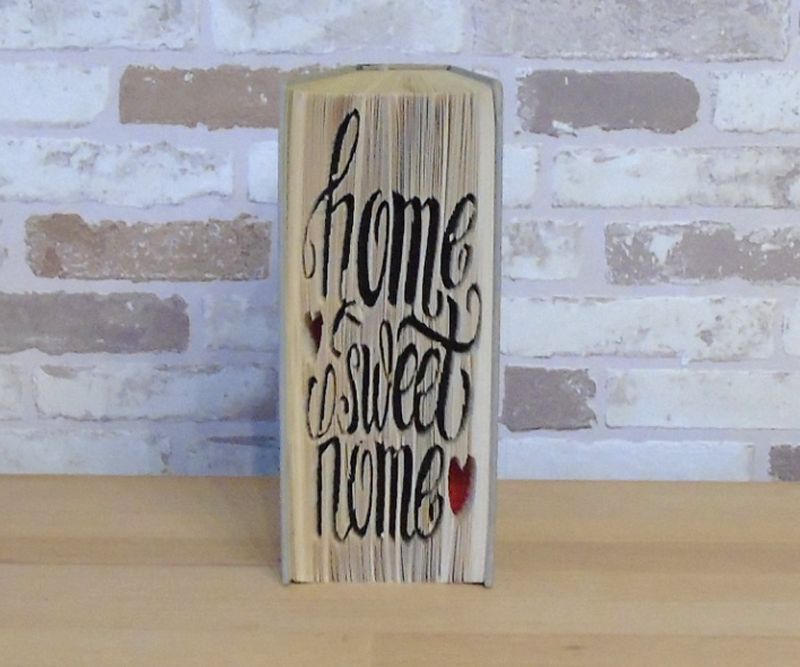  - gefaltetes Buch - Home Sweet Home mit Herzchen // Buchkunst // Dekoration // Einzug // neues Zuhause // Geschenk 
