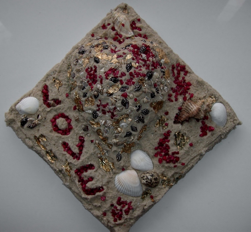  - Muschelbild LOVE Collage Geschenk zu Valentinstag Muttertag Herz Herzbild Muscheln  