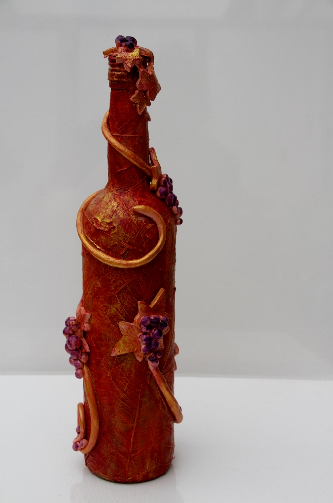  - Dekoflasche WEINLESE Upcycling Flasche Flaschenkunst Dekoration Collage Indian Summer Herbstdeko