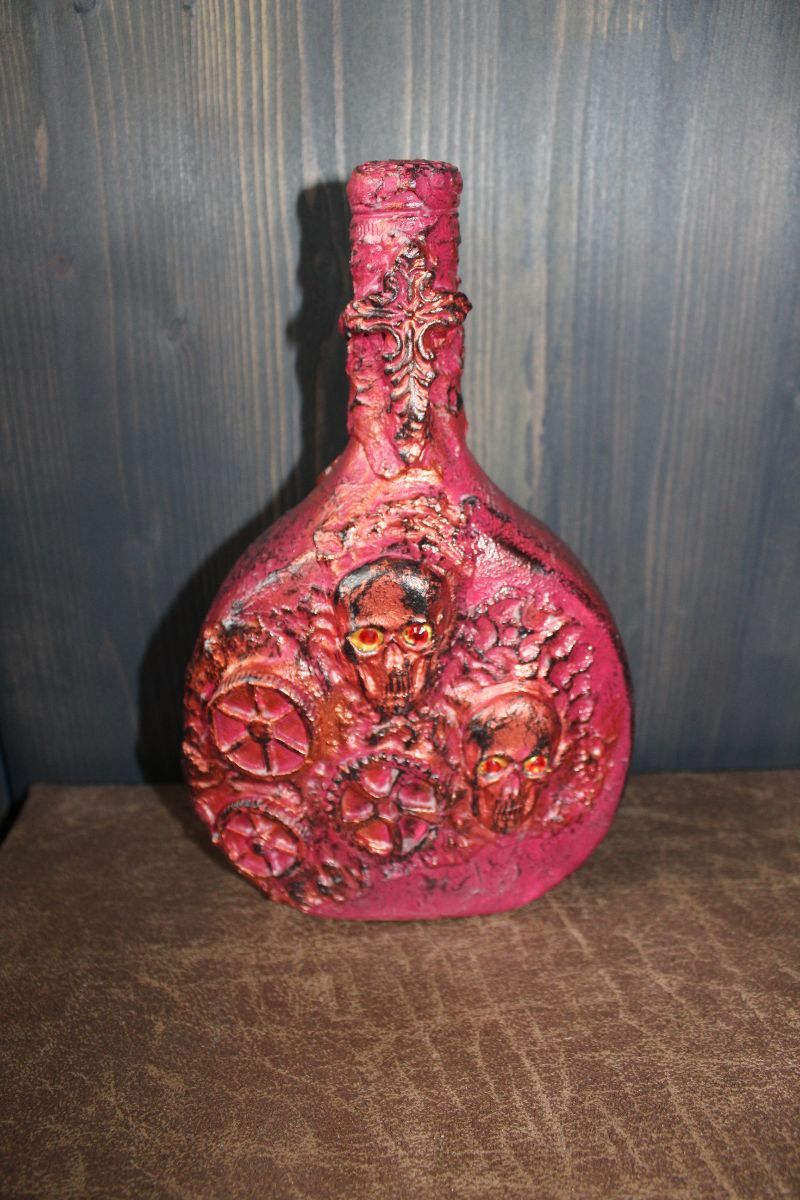  - Steampunk Deko CROSS & SKULL  Gothic-Deko Totenkopf Viktorianisch Vintage Mystisch Handbemalt Upcycling aus Weinflasche 
