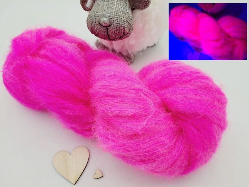  - Handgefärbte Wolle weiche Mohairwolle 50g/450m Pink fluoreszierend  
