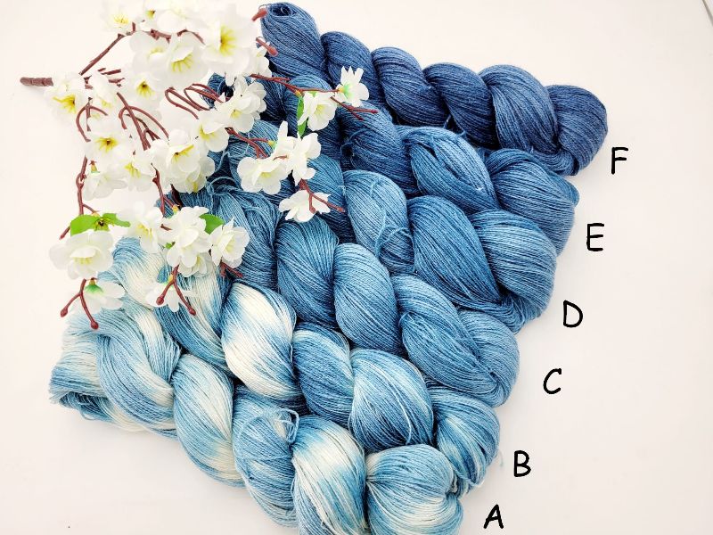  - Handgefärbte Wolle Blau 100g bis 600g Lace Merino/Bambus superfine Variante A 