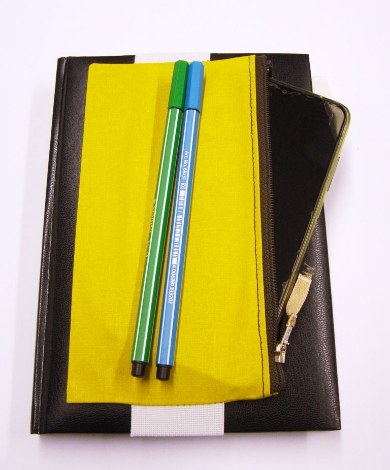  - Stiftemäppchen mit Gummiband, Stifetäschchen, Federmäppchen für Kalender Tagebuch Notizblock Notebook Tasche fürs Handy handgemacht kaufen wasserabweisend Outdoorstoff