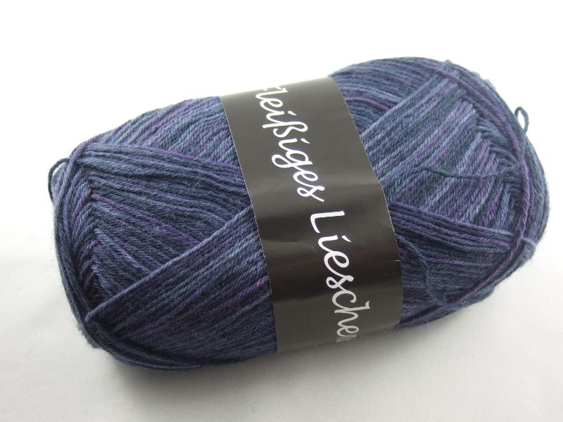  - schöne 4-fach Sockenwolle Fleißiges Lieschen in dunkelblau und lila, Farbe Nr. 02