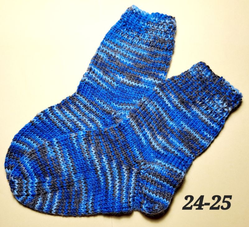  -  handgestrickte Socken, Gr. 24-25, 1 Paar grau-blau-braun meliert, Sockenwolle  