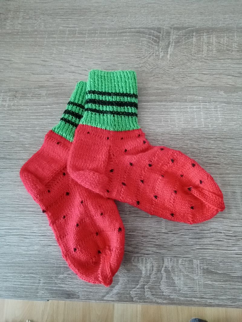  - Wassermelonen Socken handgestrickt 
