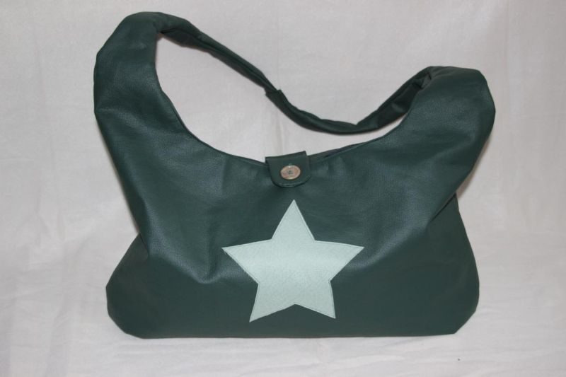  - Kunstleder Tasche XL Stern groß grün