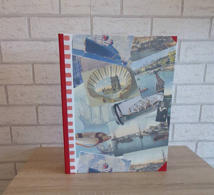  - Handgefertigtes Ringbuch für DIN A4 aus Pappe, Papier und Buchleinen - Motiv Urlaub