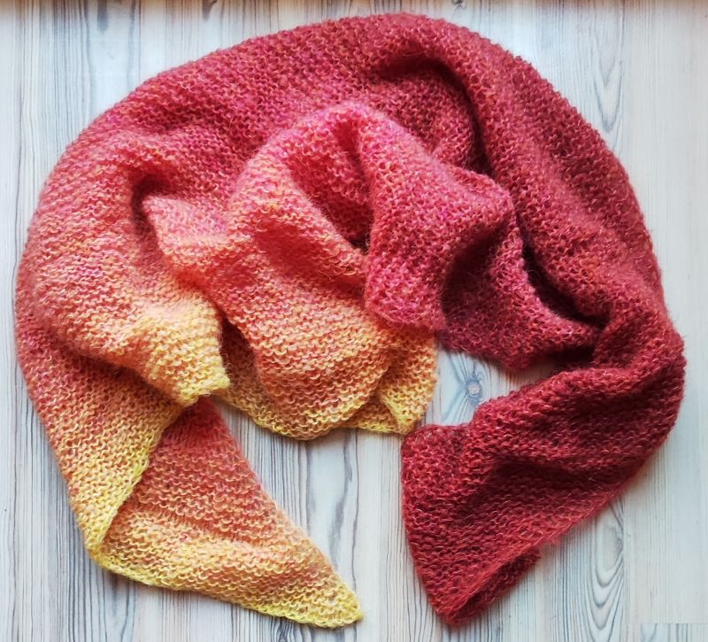  - handgestricktes Tuch in Herbst-Farben, Dreieckstuch für den Herbst und Winter