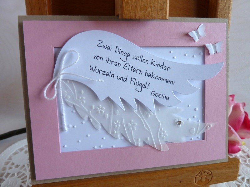  - Karte zur Geburt/Taufe für ein Mädchen in rosa/weiß  mit Flügeln