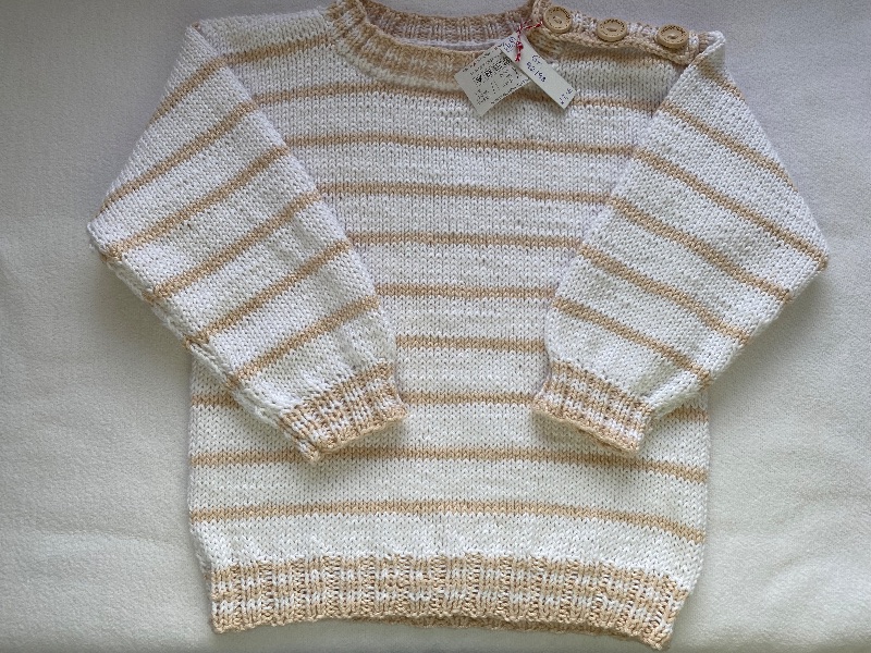  - Gr. 92/98 Pullover in weiß und beige gestreift aus reiner Baumwolle glatt rechts handgestrickt