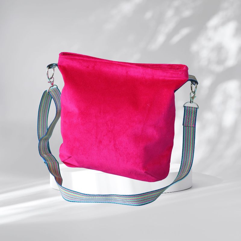  - Cord Tasche //Mädchen Tasche //Schultertasche Damen // cross body Bag // Tasche pink // pinke Tasche // rosa Tasche //kleine Taschen zum Umhängen