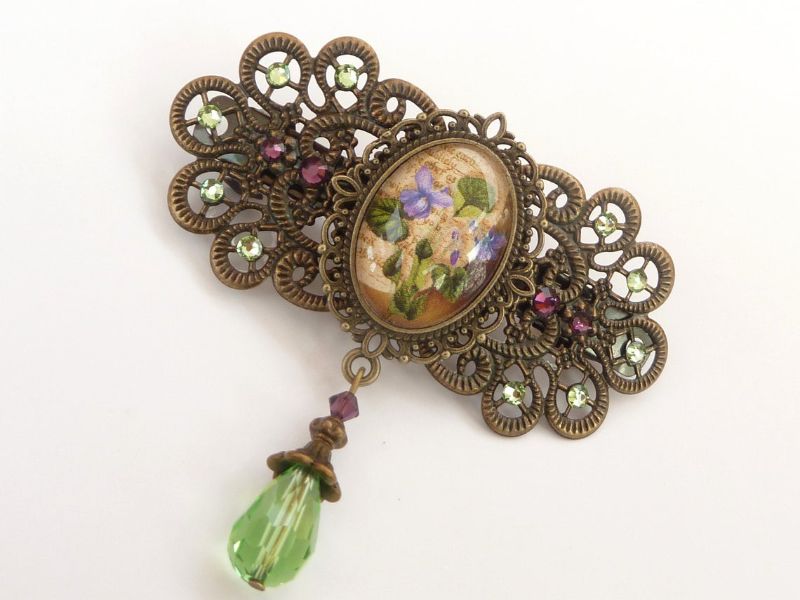 - Haarspange mit Stiefmütterchen in grün lila bronzefarben Geschenkidee Frau