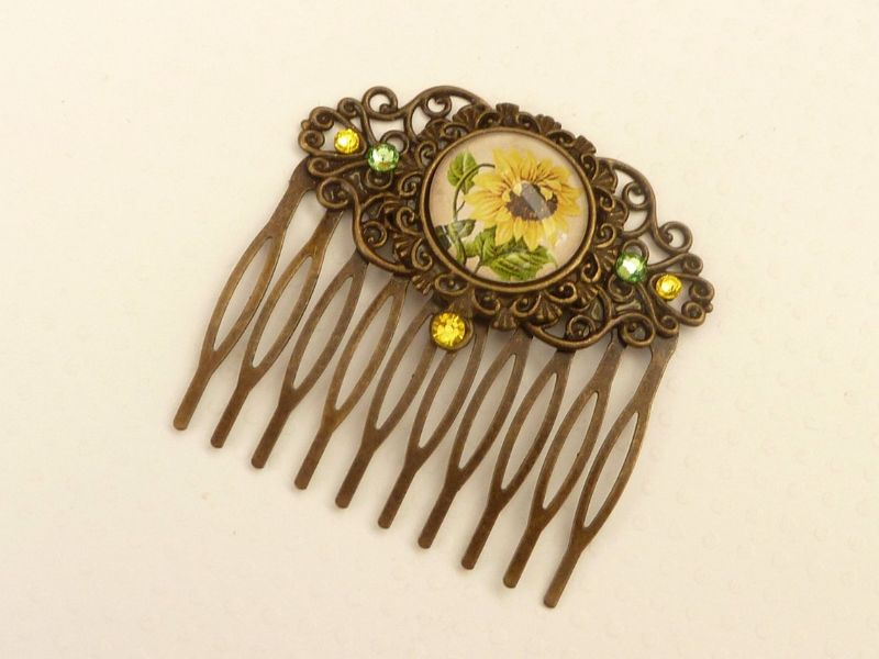  - Haarkamm mit Sonnenblumen Motiv in bronze grün festlicher Haarschmuck Geschenkidee Frau