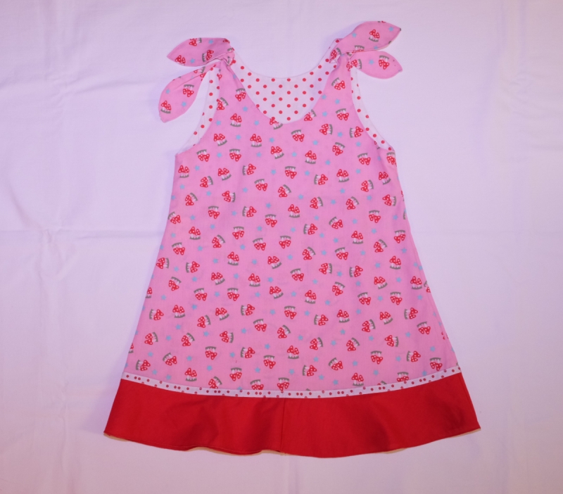  - Luftiges Sommerkleid Gr. 98/104 rosa mit Fliegenpilzen