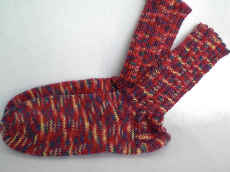  - rote handgestrickte warme Socken in Gr. 32/33 kaufen