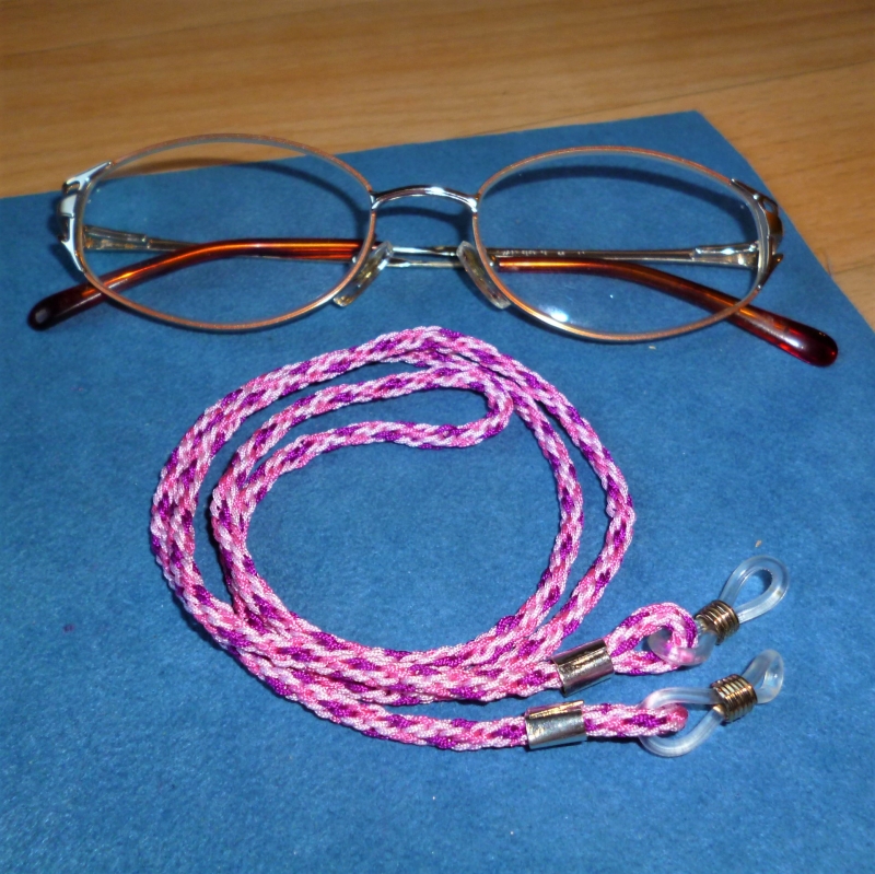  - Handgeflochtenes Brillenband  aus Schmuckkordel für Sonnenbrillen, Lesebrillen, kabellose Kopfhörer