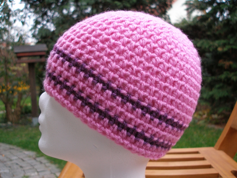  - rosa Häkelmütze mit lila Streifen für KU 46-54