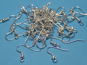 0001.180722.005223_ohrhaken_silber