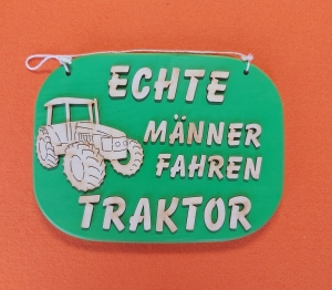 11153.200224.202930_grn-echte-mnner-fahren-traktor-klein