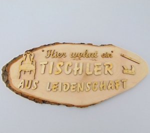 11153.200421.100703_baumscheibe_tischler_holzteilchen